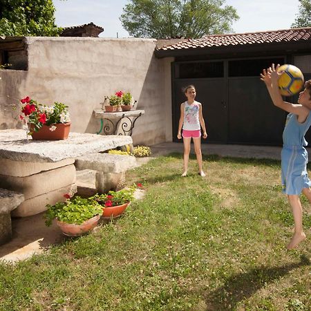 ホテル La Finestra Sul Castello ソアーヴェ エクステリア 写真